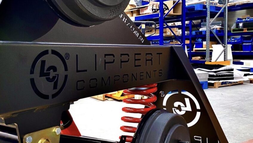 Suspension display stand