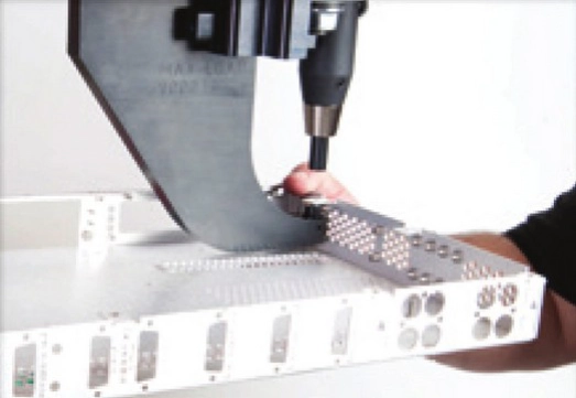 Metaltex News Haeger 824 - 3
